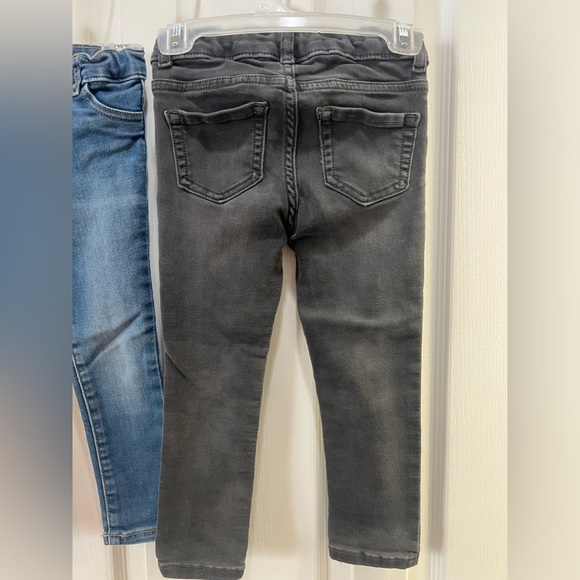 3 pairs The Children’s Place Denim Legging Jeans Size 4T - Picture 8 of 10